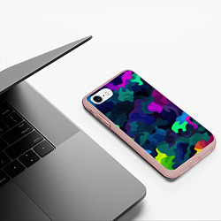 Чехол iPhone 7/8 матовый Хаотичный камуфляж, цвет: 3D-светло-розовый — фото 2