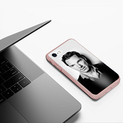 Чехол iPhone 7/8 матовый Бенедикт Камбербэтч, цвет: 3D-светло-розовый — фото 2