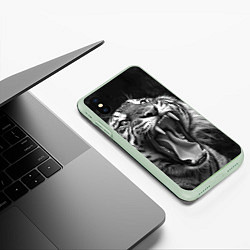 Чехол iPhone XS Max матовый Гнев тигра, цвет: 3D-салатовый — фото 2