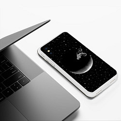 Чехол iPhone XS Max матовый Астронавт байкер, цвет: 3D-белый — фото 2