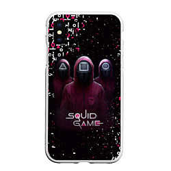 Чехол iPhone XS Max матовый SQUID GAME СОТРУДНИКИ ИГРА В КАЛЬМАРА ТРОИЦА, цвет: 3D-белый