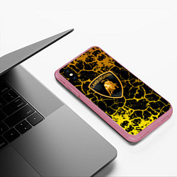 Чехол iPhone XS Max матовый Lamborghini золотые трещины, цвет: 3D-малиновый — фото 2