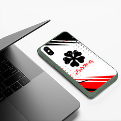 Чехол iPhone XS Max матовый Чёрный клевер черная красная текстура, цвет: 3D-темно-зеленый — фото 2