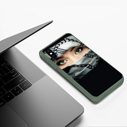 Чехол iPhone XS Max матовый Зеленоглазая девушка в хиджабе, цвет: 3D-темно-зеленый — фото 2