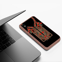 Чехол iPhone XS Max матовый Растительный цветочный орнамент - красные розы на, цвет: 3D-коричневый — фото 2