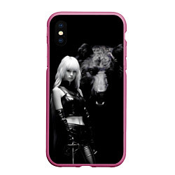 Чехол iPhone XS Max матовый Милая блондинка с большим медведем, цвет: 3D-малиновый