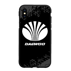 Чехол iPhone XS Max матовый Daewoo speed на темном фоне со следами шин, цвет: 3D-черный