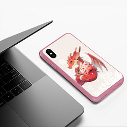 Чехол iPhone XS Max матовый Красный дракон в свитере, цвет: 3D-малиновый — фото 2