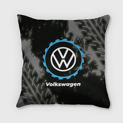 Подушка квадратная Volkswagen в стиле Top Gear со следами шин на фоне, цвет: 3D-принт