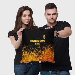 Подушка квадратная Rainbow Six - gold gradient: символ сверху, цвет: 3D-принт — фото 2