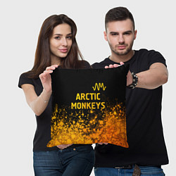 Подушка квадратная Arctic Monkeys - gold gradient: символ сверху, цвет: 3D-принт — фото 2