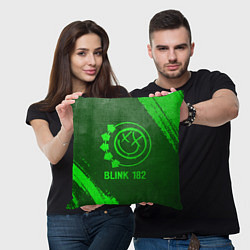 Подушка квадратная Blink 182 - green gradient, цвет: 3D-принт — фото 2
