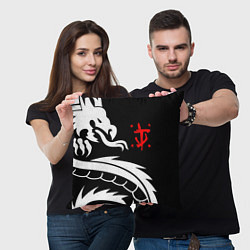 Подушка квадратная Doom dragon steel, цвет: 3D-принт — фото 2