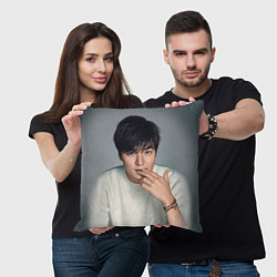 Подушка квадратная Lee Min Ho, цвет: 3D-принт — фото 2