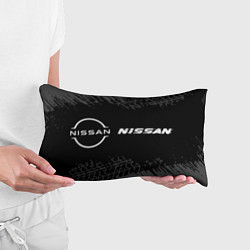 Подушка-антистресс Nissan speed на темном фоне со следами шин по-гори, цвет: 3D-принт — фото 2