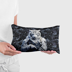 Подушка-антистресс Белый тигр солдат зима, цвет: 3D-принт — фото 2
