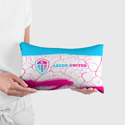Подушка-антистресс Leeds United neon gradient style по-горизонтали, цвет: 3D-принт — фото 2