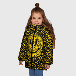 Куртка зимняя для девочки Радостный смайл, цвет: 3D-черный — фото 2