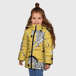Куртка зимняя для девочки Зебра арт, цвет: 3D-черный — фото 2