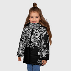 Куртка зимняя для девочки Фэнтези мотылёк, цвет: 3D-черный — фото 2