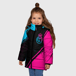Куртка зимняя для девочки Real Madrid - neon gradient: символ и надпись верт, цвет: 3D-черный — фото 2