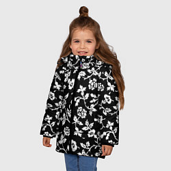 Куртка зимняя для девочки Белые цветы на чёрном фоне Белые цветы на чёрном ф, цвет: 3D-красный — фото 2