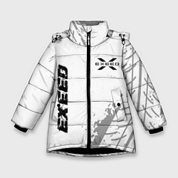 Зимняя куртка для девочки Exeed speed на светлом фоне со следами шин: надпис