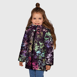 Куртка зимняя для девочки Яркие краски, цвет: 3D-черный — фото 2