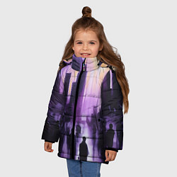 Куртка зимняя для девочки Человеческие силуэты на фоне большого города, цвет: 3D-светло-серый — фото 2
