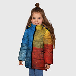 Куртка зимняя для девочки Синий жёлтый красный в крапинку, цвет: 3D-светло-серый — фото 2