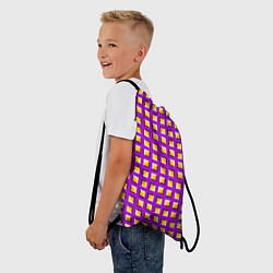 Рюкзак-мешок Фиолетовый Фон с Желтыми Квадратами Иллюзия Движен, цвет: 3D-принт — фото 2