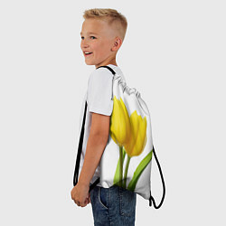 Рюкзак-мешок Желтые тюльпаны на белом, цвет: 3D-принт — фото 2