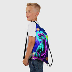 Рюкзак-мешок Динозавр в космосе - неоновое свечение, цвет: 3D-принт — фото 2