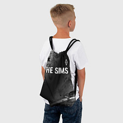 Рюкзак-мешок The Sims glitch на темном фоне: символ сверху, цвет: 3D-принт — фото 2