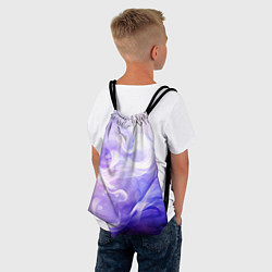 Рюкзак-мешок Белые узоры на абстрактном фиолетовом фоне, цвет: 3D-принт — фото 2