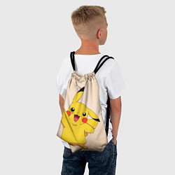 Рюкзак-мешок Пикачу на бежевом фоне, цвет: 3D-принт — фото 2