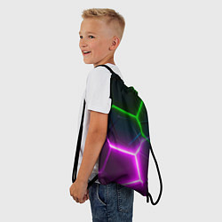 Рюкзак-мешок Фиолетовые и зеленые неоновые плиты в разломе, цвет: 3D-принт — фото 2