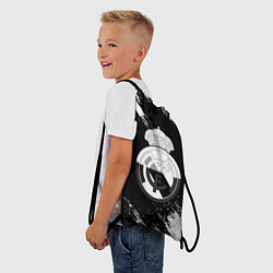Рюкзак-мешок Реал Мадрид черно белые краски, цвет: 3D-принт — фото 2