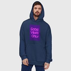Толстовка-худи оверсайз Неоновая надпись good vibes only и кирпичная стена, цвет: тёмно-синий — фото 2