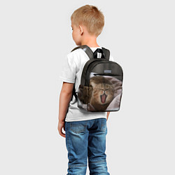 Детский рюкзак Зевающий кот на кровати, цвет: 3D-принт — фото 2