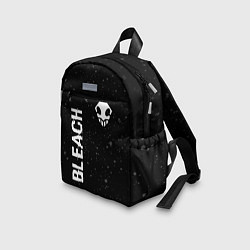 Детский рюкзак Bleach glitch на темном фоне: надпись, символ, цвет: 3D-принт — фото 2