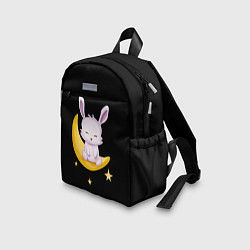 Детский рюкзак Крольчонок сидит на месяце на чёрном фоне, цвет: 3D-принт — фото 2