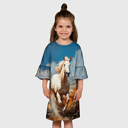 Платье клеш для девочки Белая лошадь скачет в поле, цвет: 3D-принт — фото 2