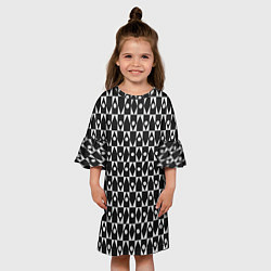 Платье клеш для девочки Чёрно-белые ромбы и круги на чёрном фоне, цвет: 3D-принт — фото 2