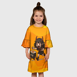 Платье клеш для девочки Девочка дьявол бежит за роллом, цвет: 3D-принт — фото 2