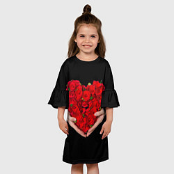 Платье клеш для девочки Сердце роз в руках, цвет: 3D-принт — фото 2