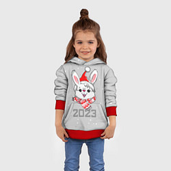 Толстовка-худи детская Белый кролик в шарфе 2023, цвет: 3D-красный — фото 2