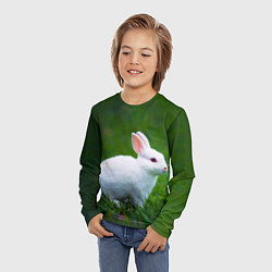 Лонгслив детский Кролик на фоне травы, цвет: 3D-принт — фото 2