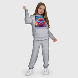 Костюм хлопковый детский Ежик в очках на фоне неонового города, цвет: меланж — фото 2