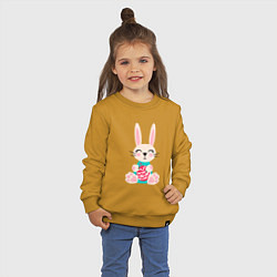 Свитшот хлопковый детский Новогодний кролик с елочным шаром, цвет: горчичный — фото 2